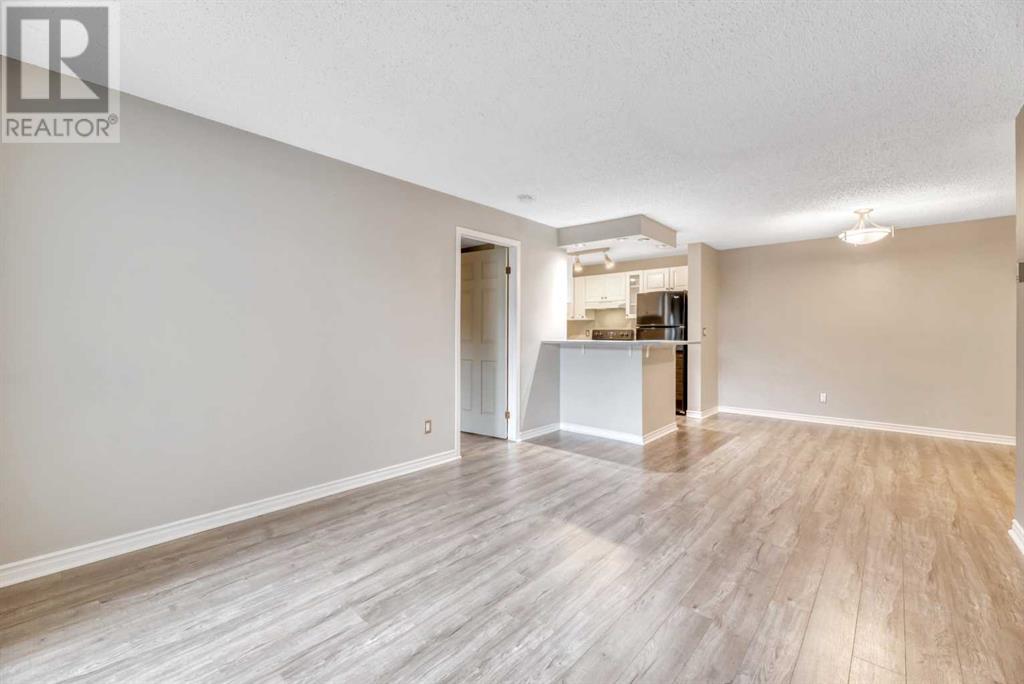 Single Family House for Sale in    Avenue SW Cliff Bungalow Calgary 
