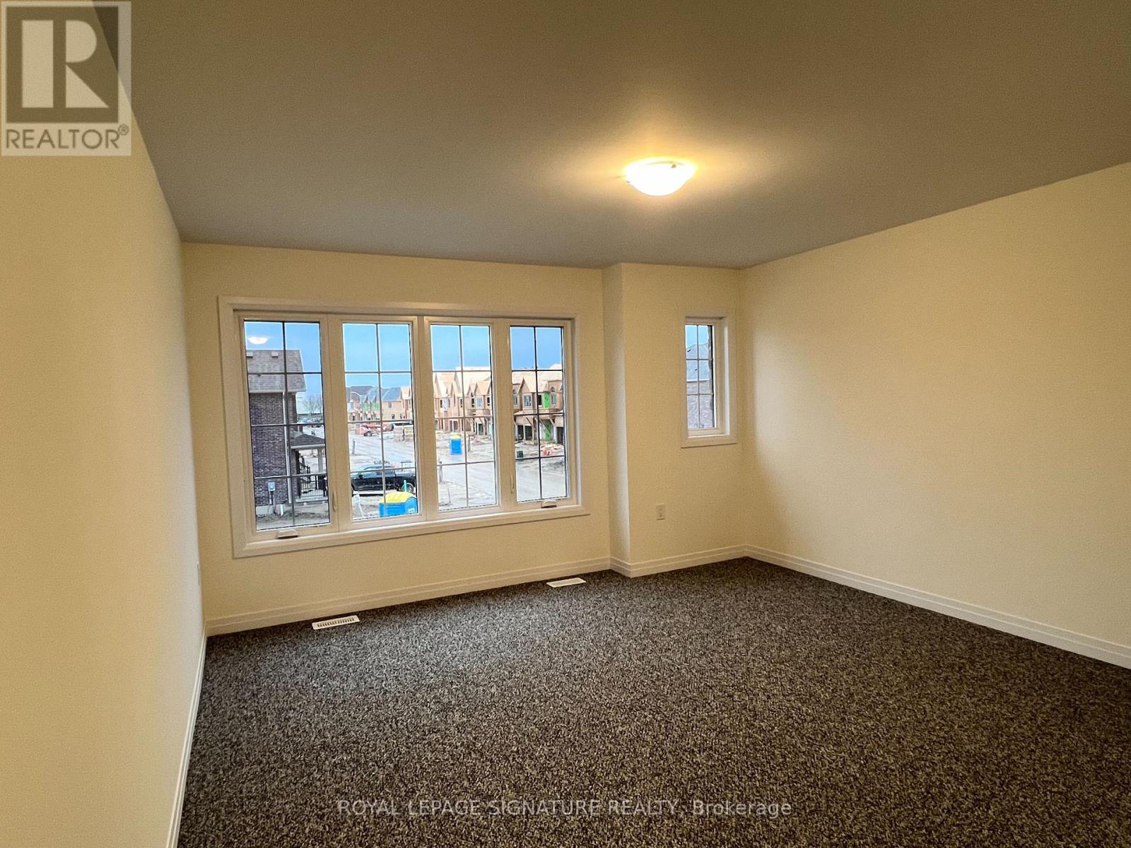Photo 27 of 121 Dingman Street, Wellington North ON