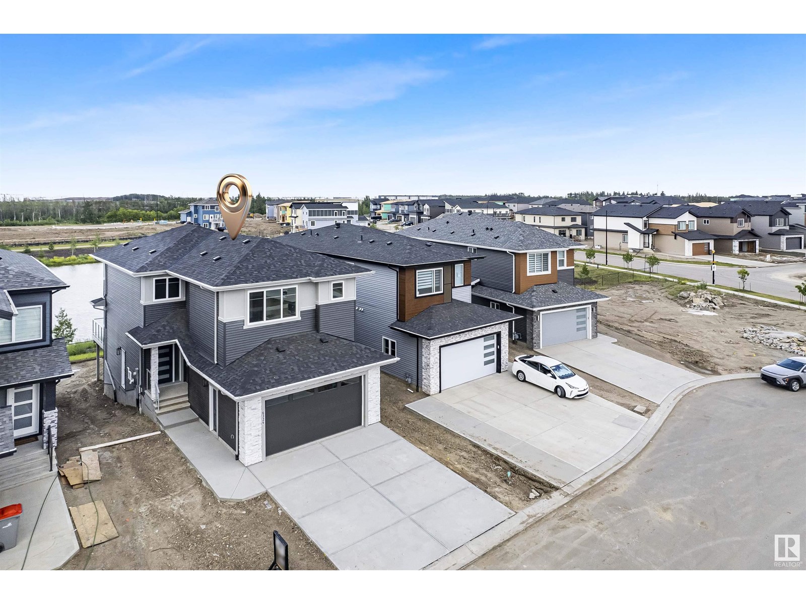 Photo 2 of 6326 17 St, Rural Leduc County AB