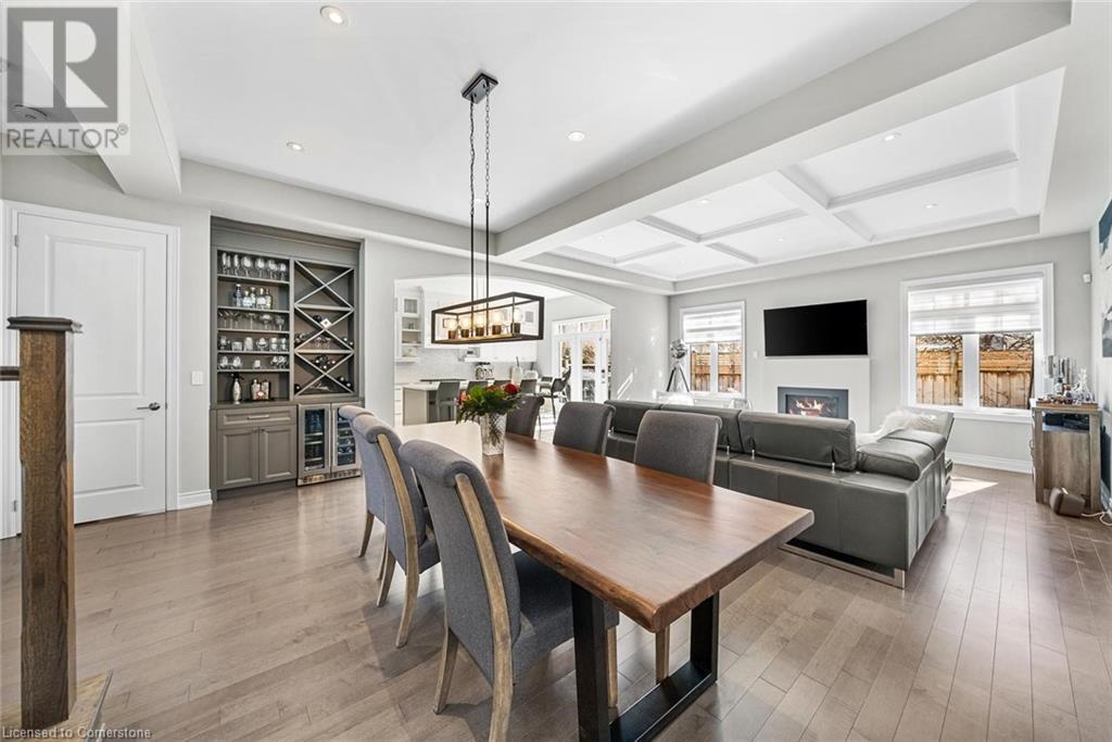 Photo 10 of 114 Waterview Common, Oakville ON