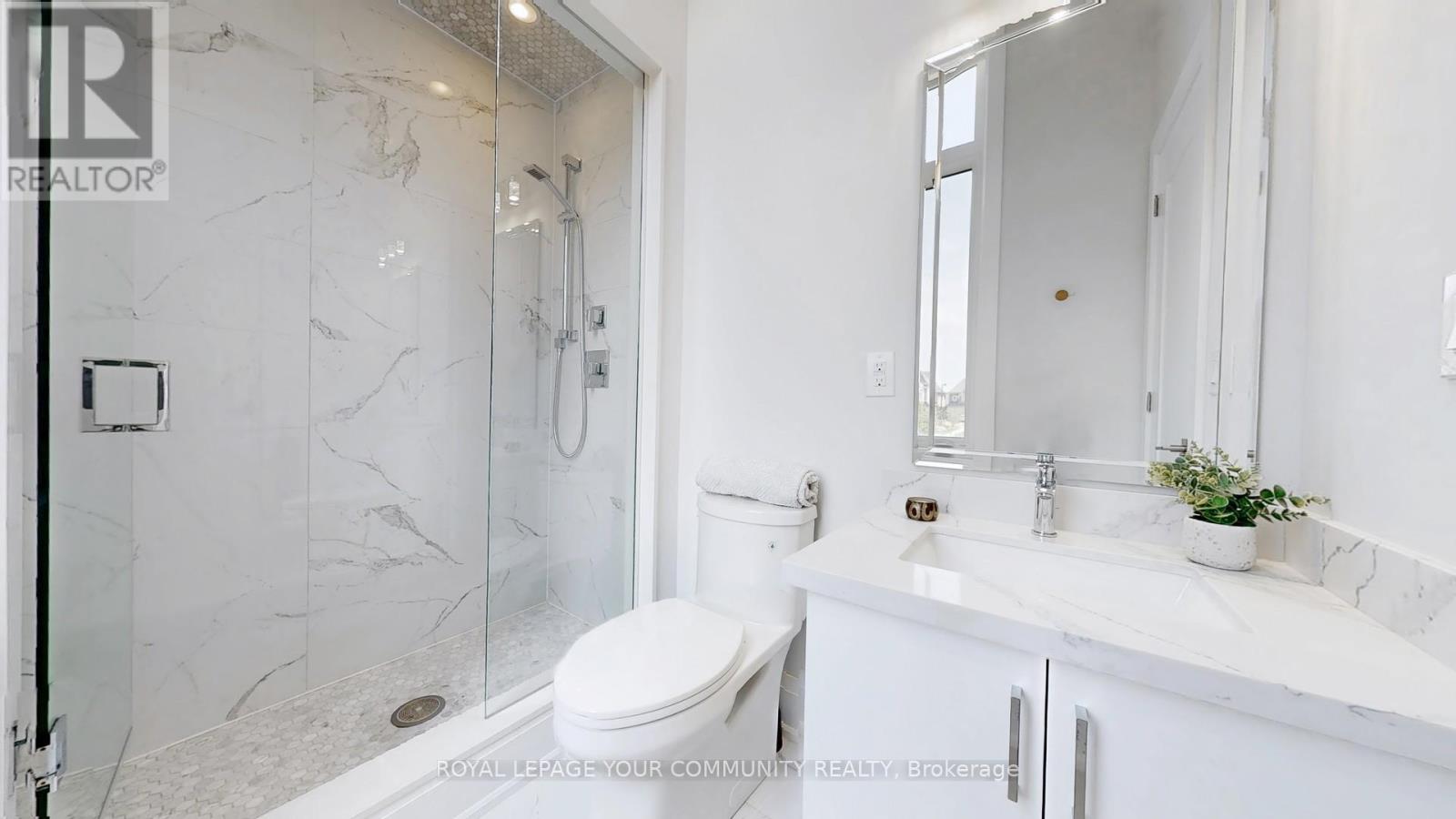 Single Family House for Sale in  CONGER STREET Vaughan (Patterson) 