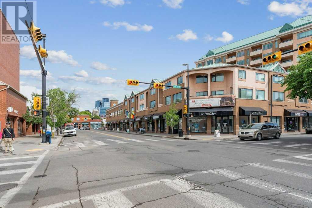 Single Family House for Sale in    Avenue NW Sunnyside Calgary 