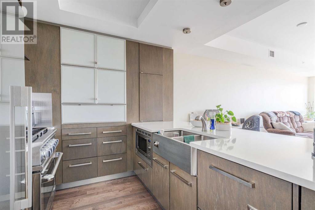 Single Family House for Sale in   Shawnee Hill SW Shawnee Slopes Calgary 