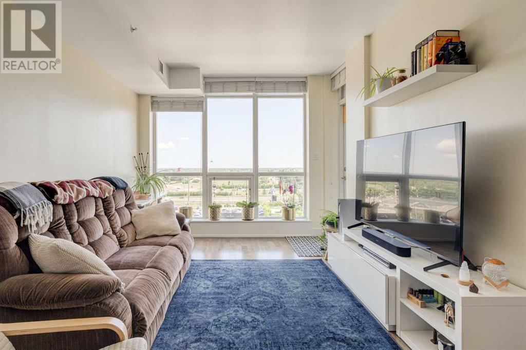 Single Family House for Sale in   Shawnee Hill SW Shawnee Slopes Calgary 