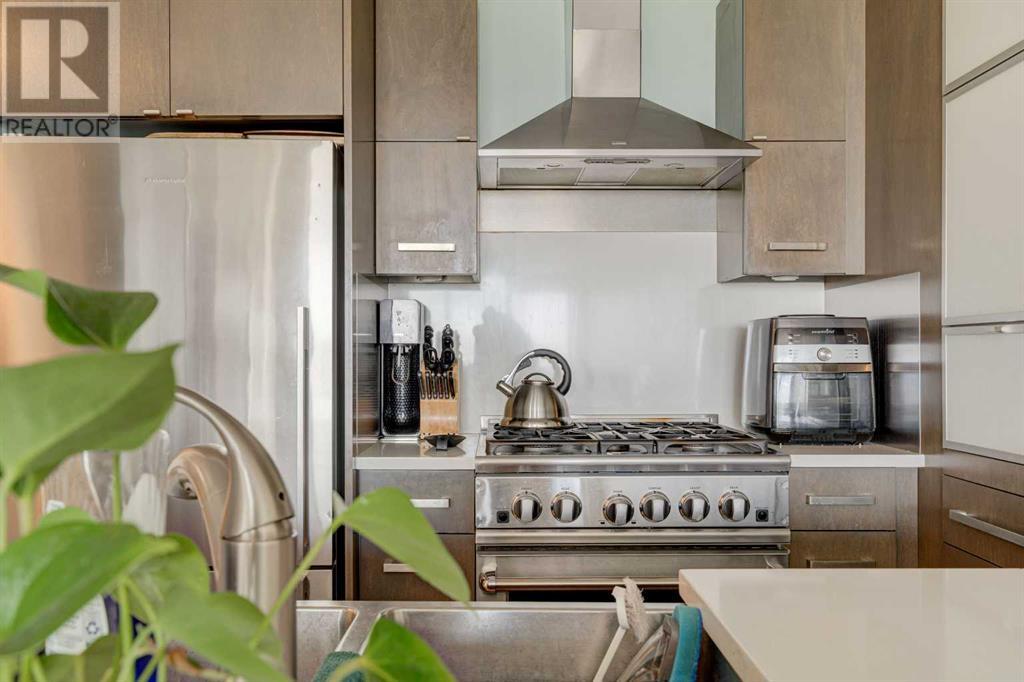 Single Family House for Sale in   Shawnee Hill SW Shawnee Slopes Calgary 