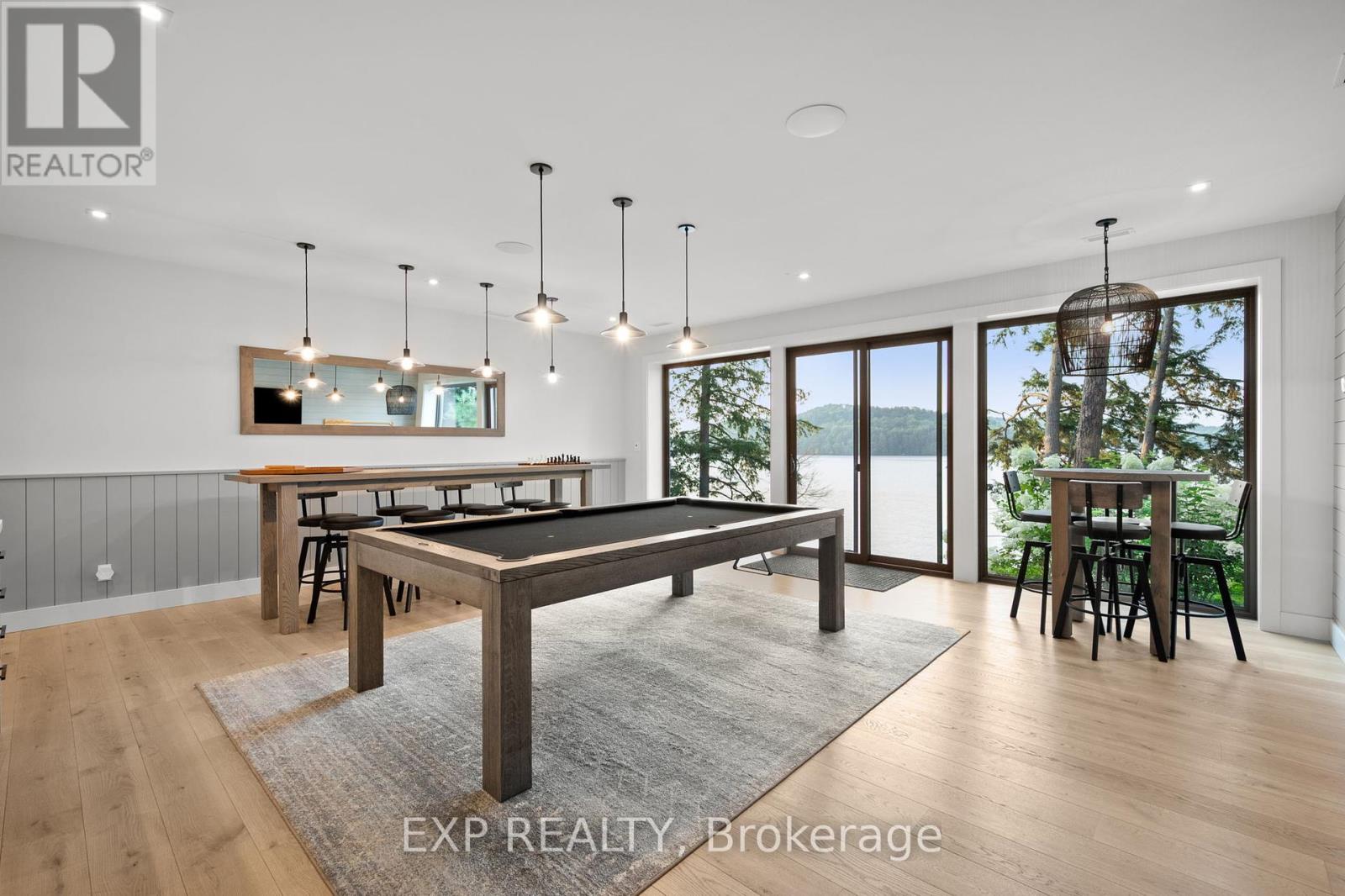 Photo 2 of 124 Claren Crescent, Huntsville ON