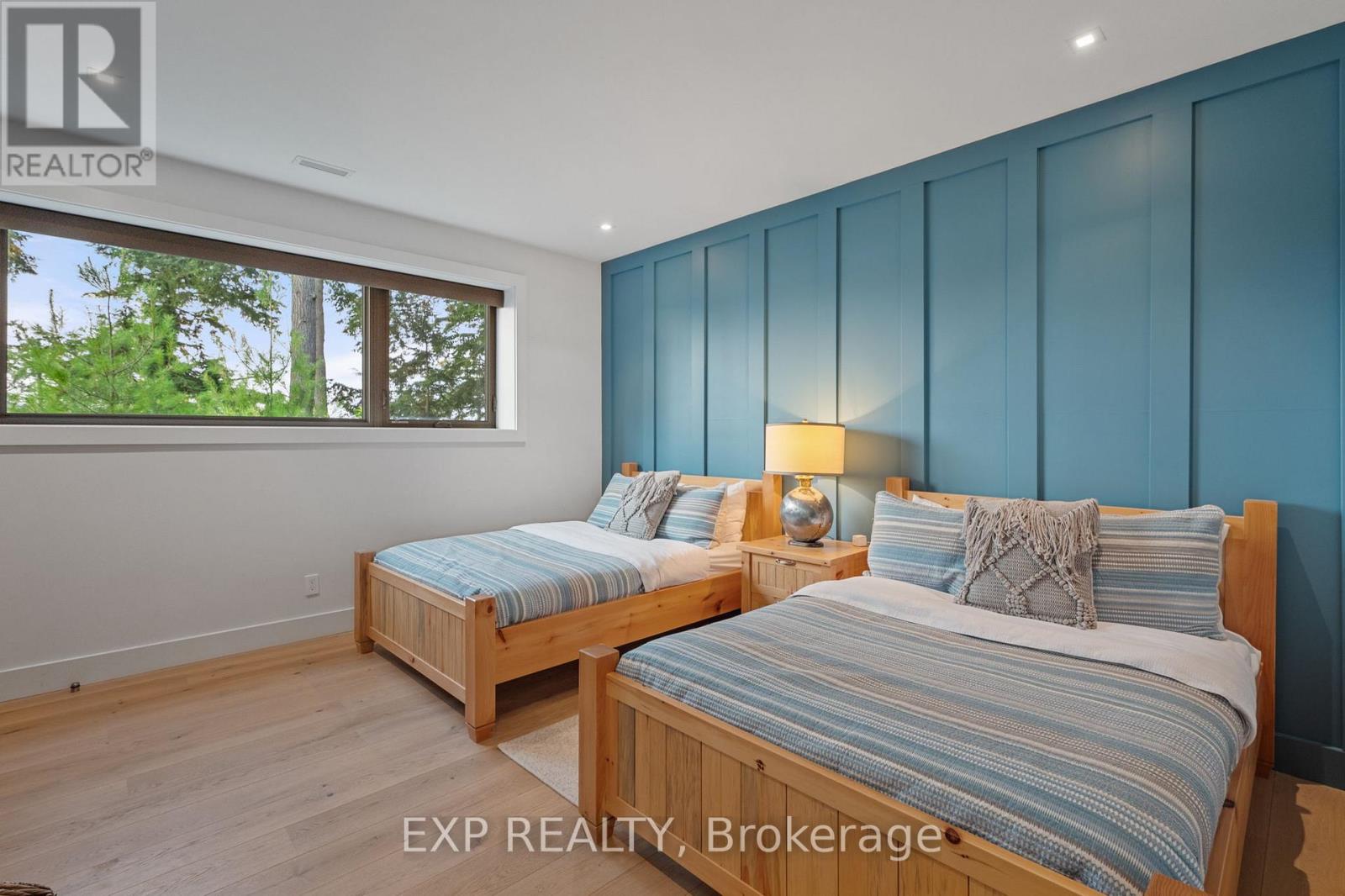 Photo 38 of 124 Claren Crescent, Huntsville ON