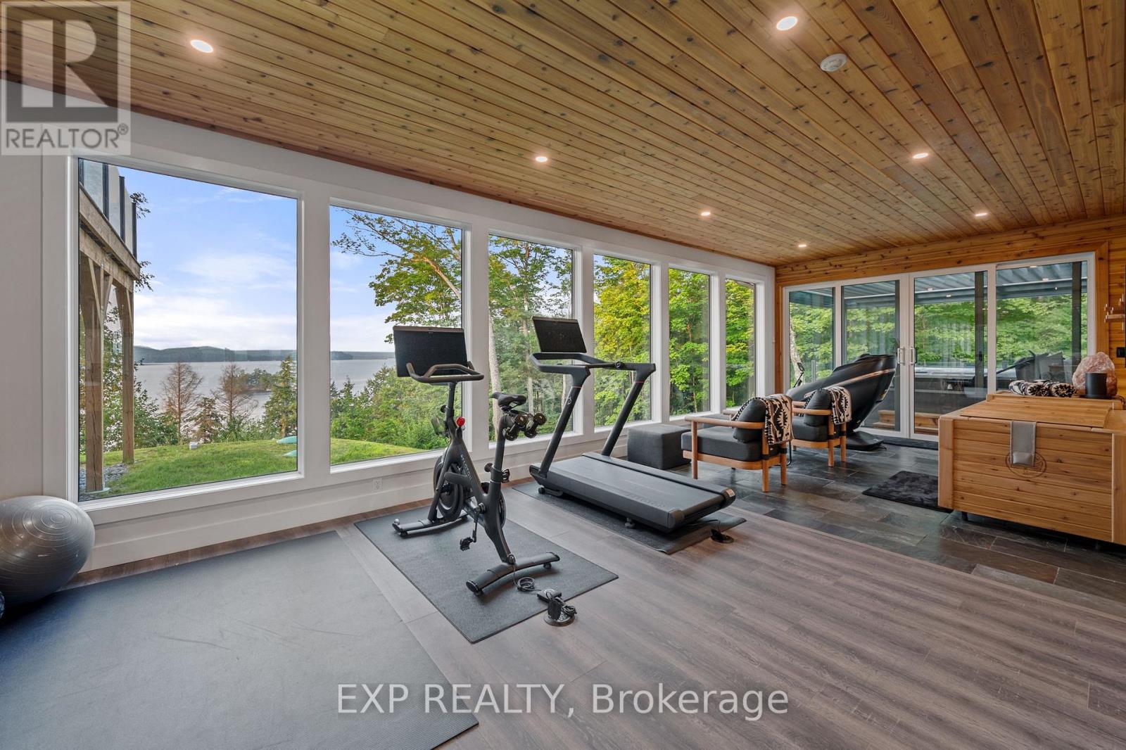 Photo 25 of 124 Claren Crescent, Huntsville ON