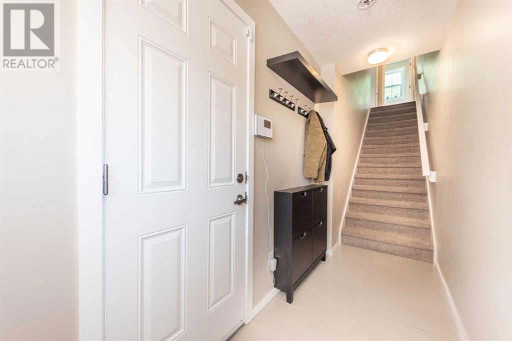 Single Family House for Sale in  Ascot Circle SW Aspen Woods Calgary 