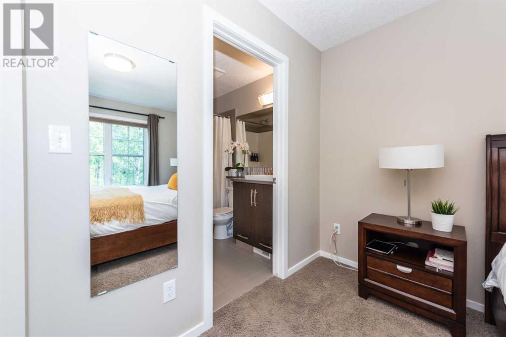 Single Family House for Sale in  Ascot Circle SW Aspen Woods Calgary 