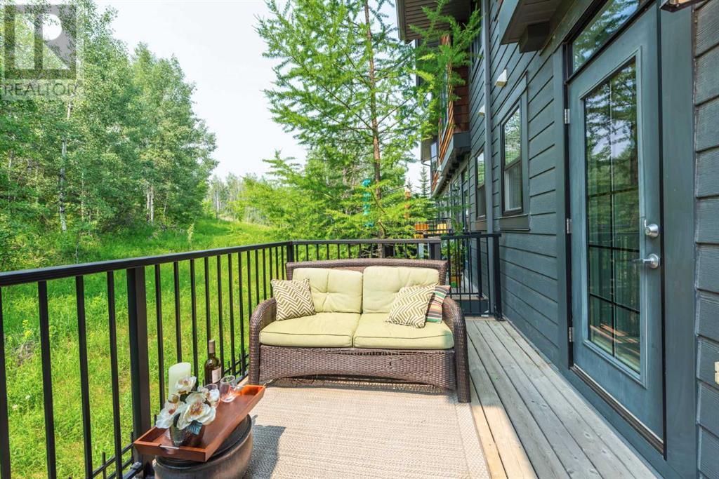 Single Family House for Sale in  Ascot Circle SW Aspen Woods Calgary 