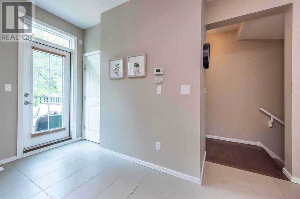 Single Family House for Sale in  Ascot Circle SW Aspen Woods Calgary 
