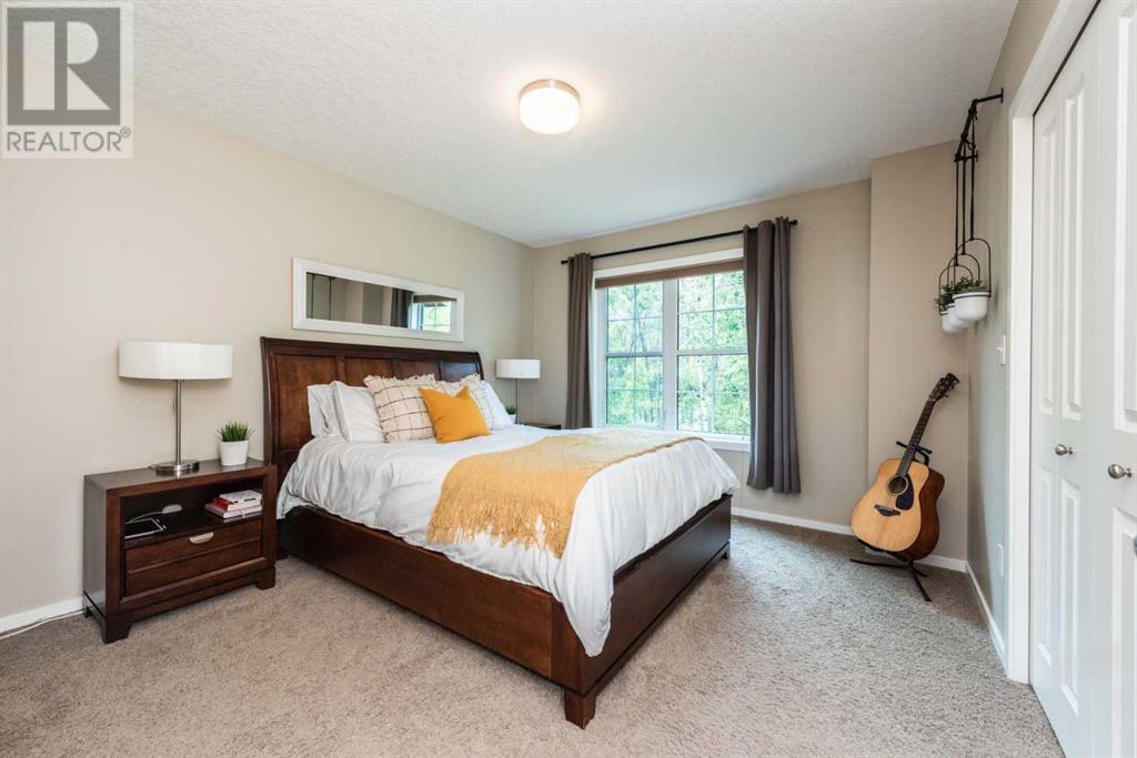 Single Family House for Sale in  Ascot Circle SW Aspen Woods Calgary 
