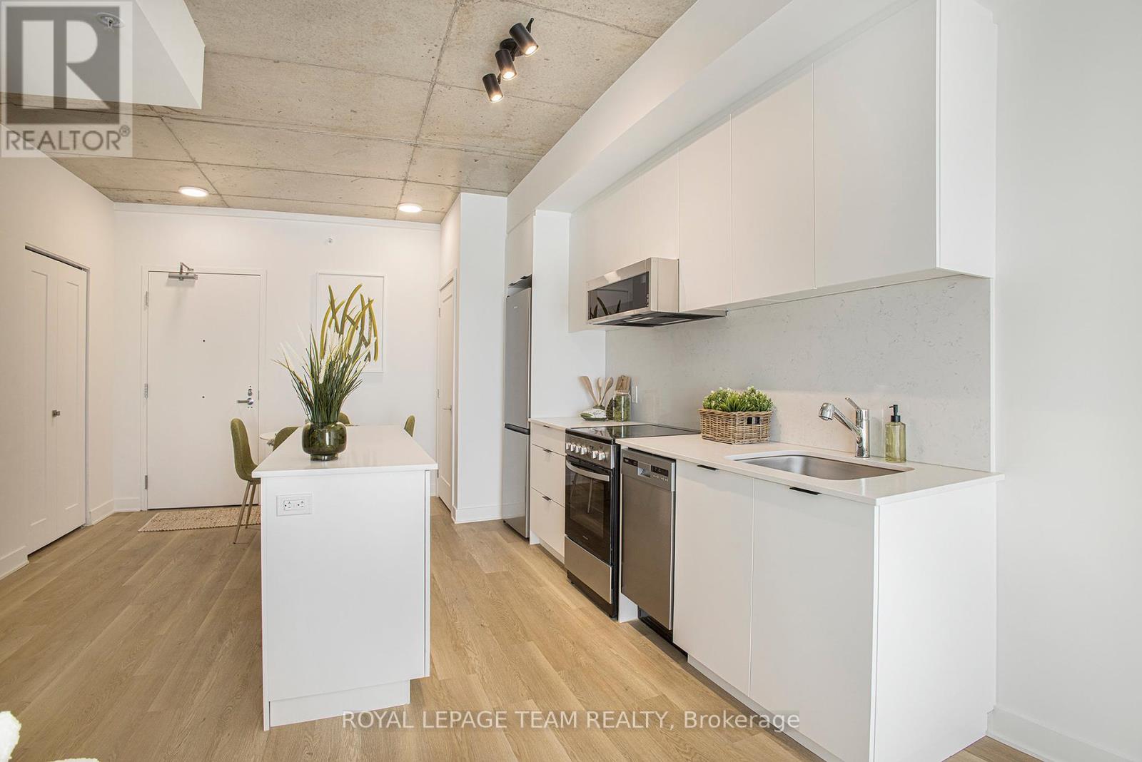 Model Unit