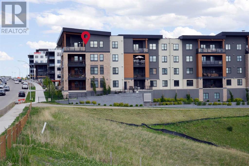 Single Family House for Sale in    Avenue SW Springbank Hill Calgary 