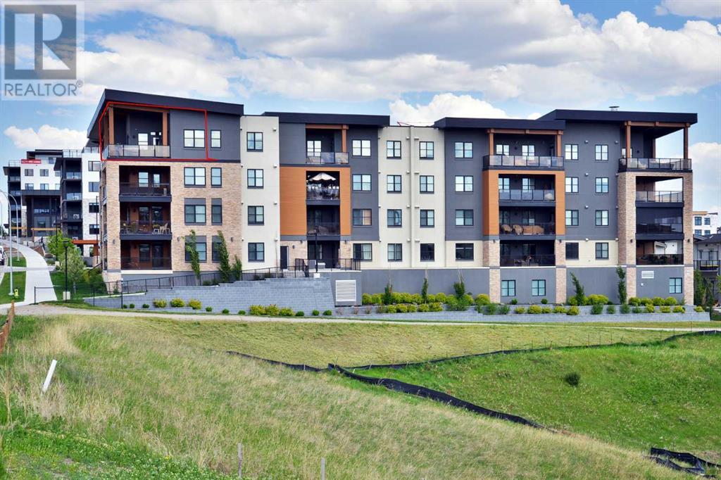 Single Family House for Sale in    Avenue SW Springbank Hill Calgary 