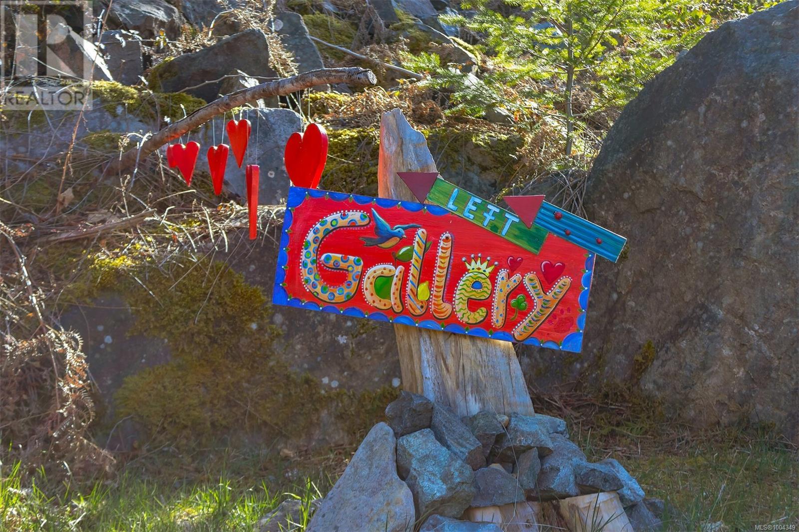 Photo 87 of 1860 Ashling Rd, Qualicum Beach BC