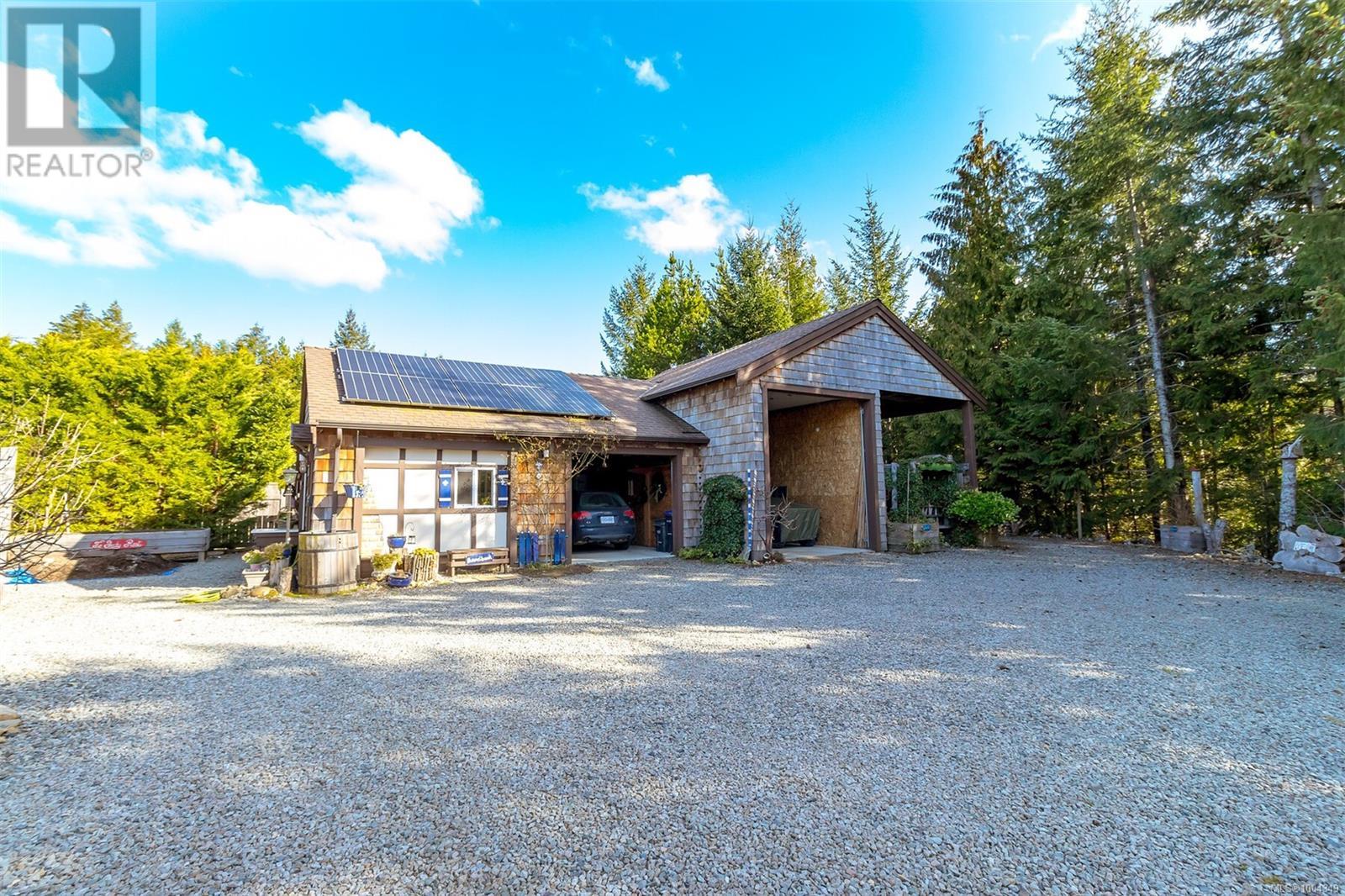 Photo 58 of 1860 Ashling Rd, Qualicum Beach BC