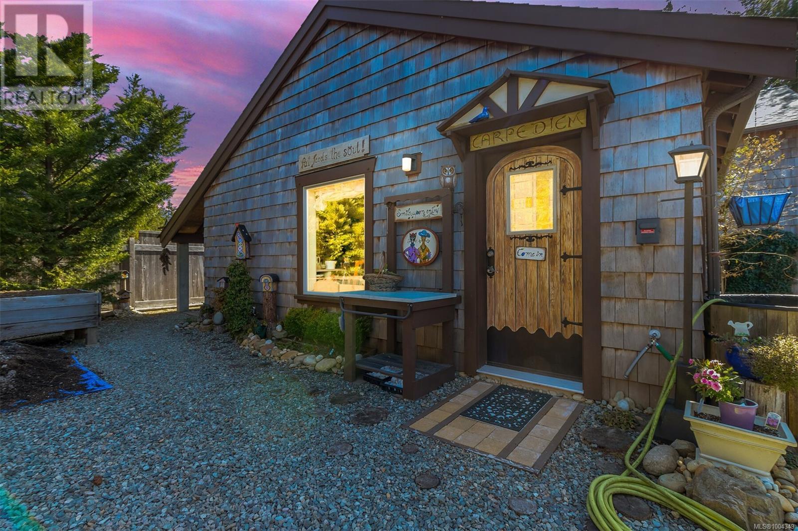 Photo 97 of 1860 Ashling Rd, Qualicum Beach BC