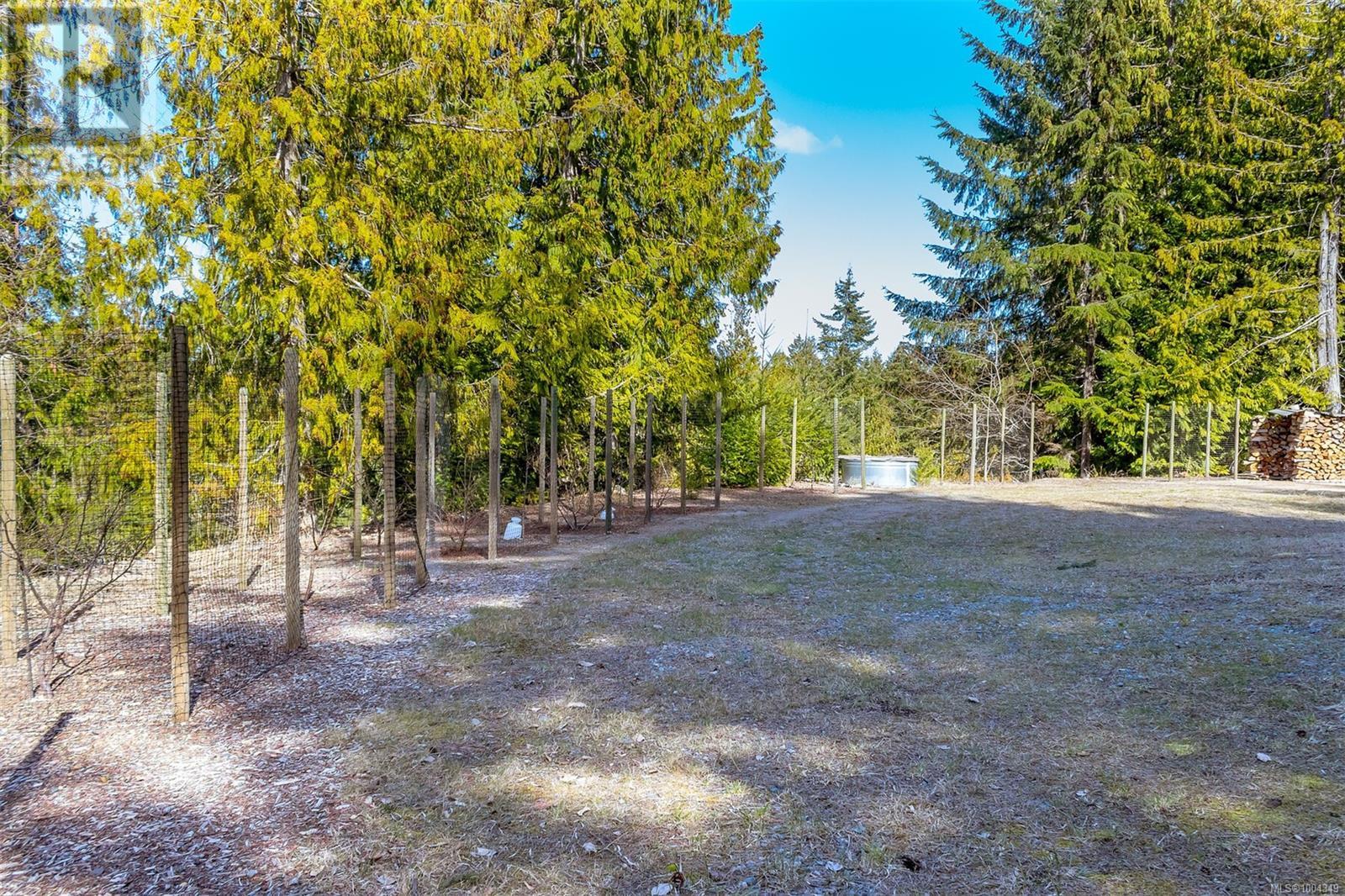 Photo 78 of 1860 Ashling Rd, Qualicum Beach BC