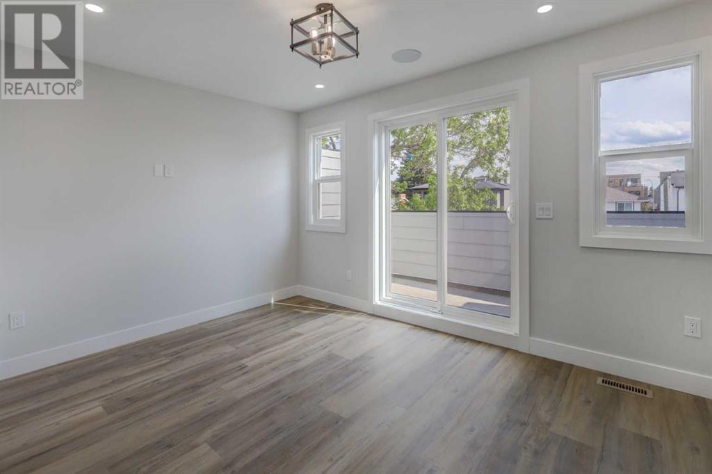 Single Family House for Sale in   Avenue SW Richmond Calgary 