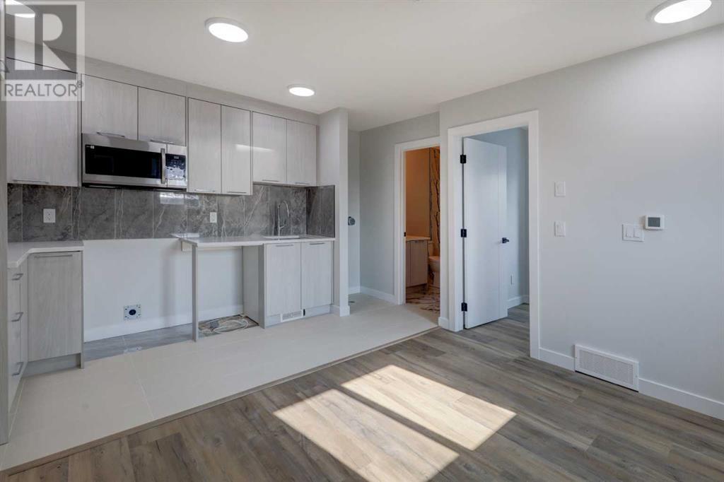Single Family House for Sale in   Avenue SW Richmond Calgary 