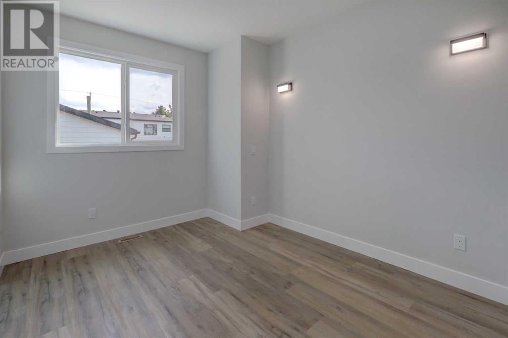 Single Family House for Sale in   Avenue SW Richmond Calgary 