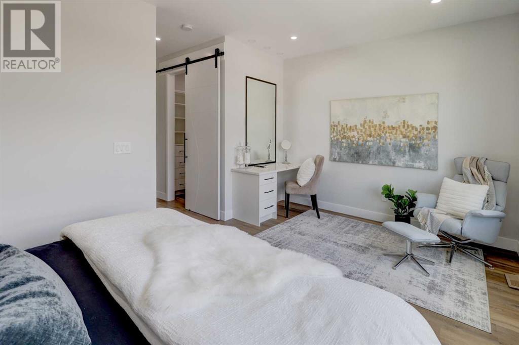 Single Family House for Sale in   Avenue SW Richmond Calgary 