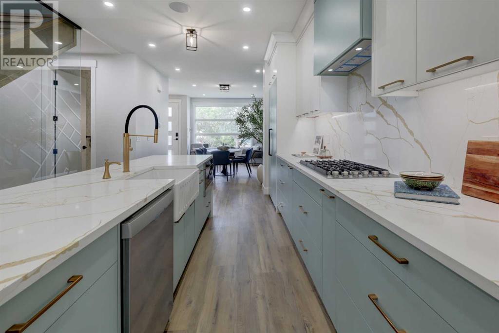 Single Family House for Sale in   Avenue SW Richmond Calgary 