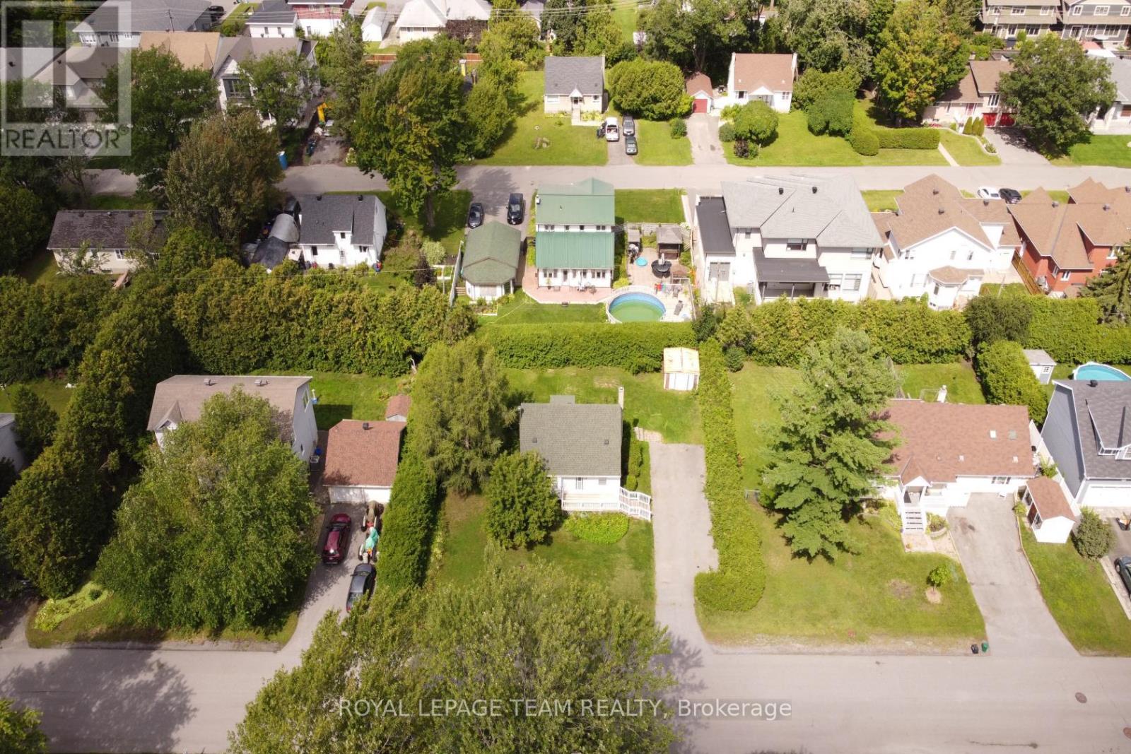 Photo 27 of 113 Rita Avenue, Ottawa ON