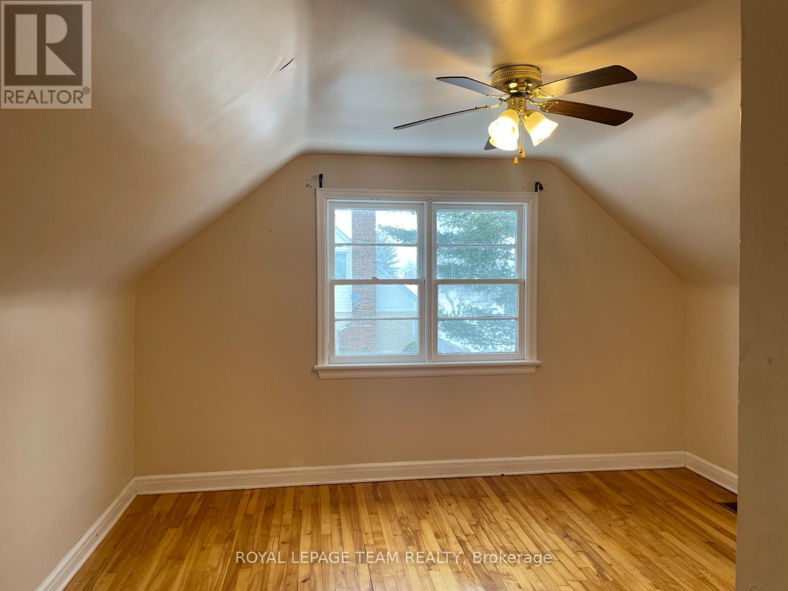 Photo 21 of 113 Rita Avenue, Ottawa ON