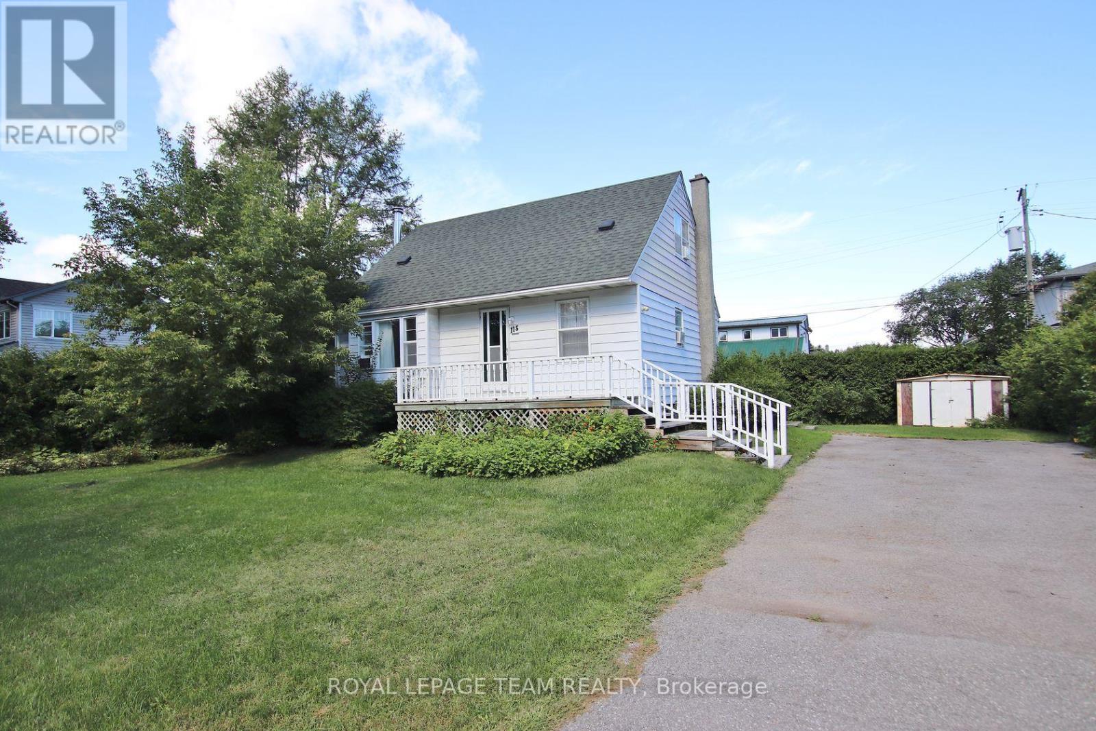 Photo 29 of 113 Rita Avenue, Ottawa ON