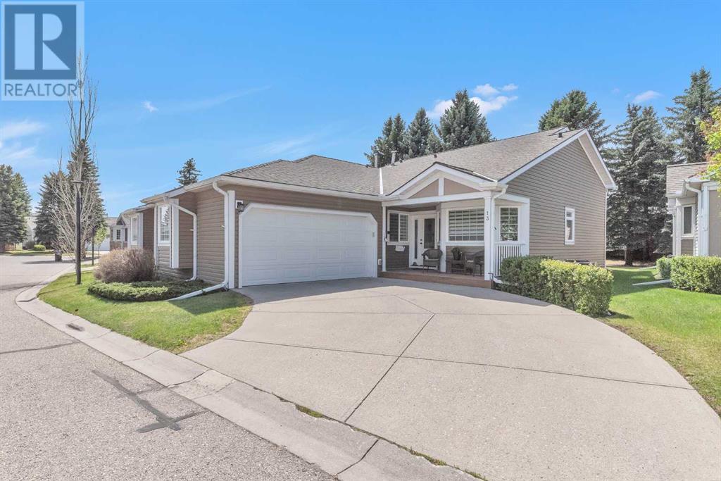 13 Douglasbank Gardens SE, Calgary, Alberta