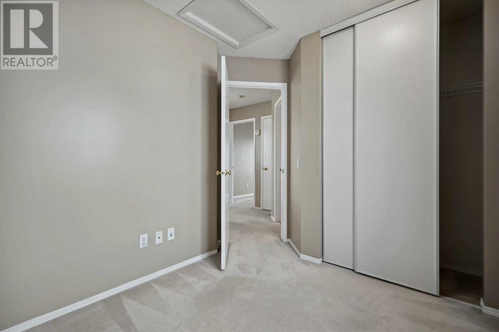 Single Family House for Sale in  Hidden Green NW Hidden Valley Calgary 