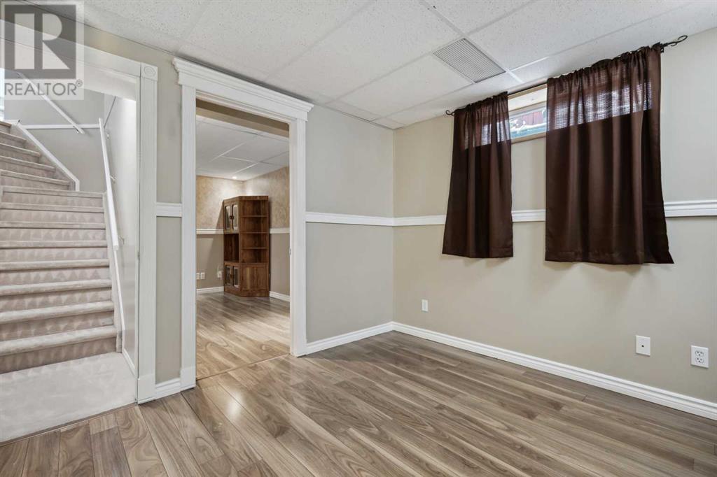 Single Family House for Sale in  Hidden Green NW Hidden Valley Calgary 