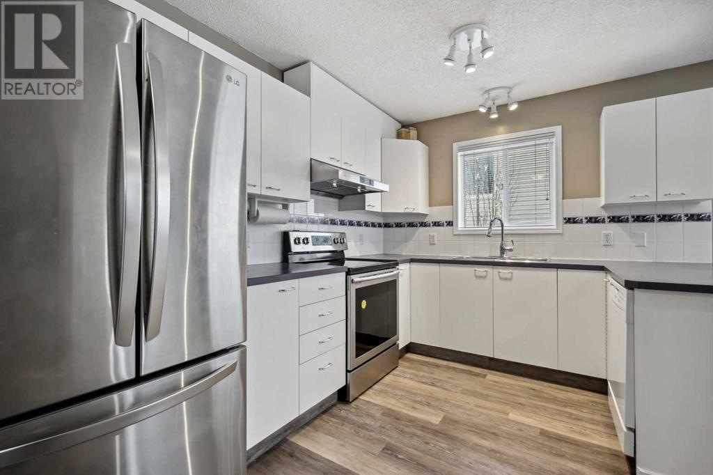 Single Family House for Sale in  Hidden Green NW Hidden Valley Calgary 