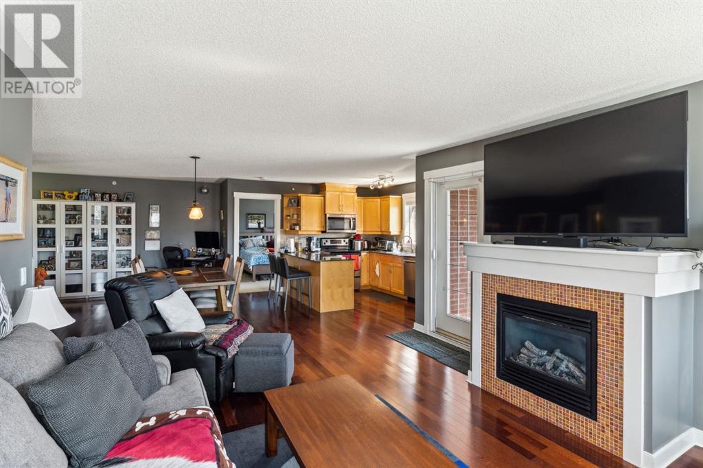Single Family House for Sale in    Avenue SW Garrison Woods Calgary 