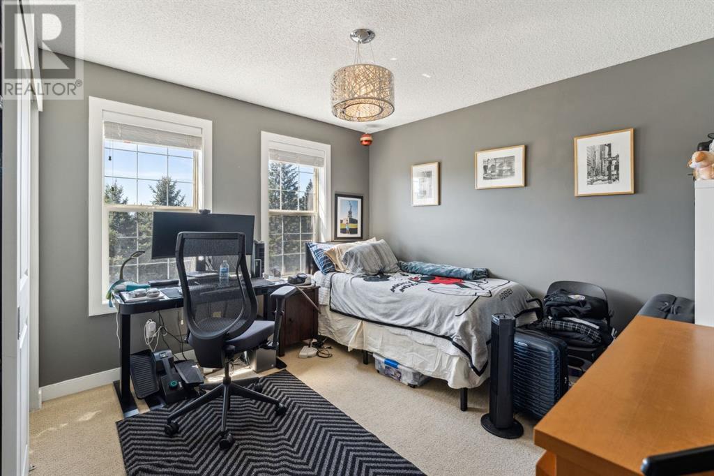 Single Family House for Sale in    Avenue SW Garrison Woods Calgary 
