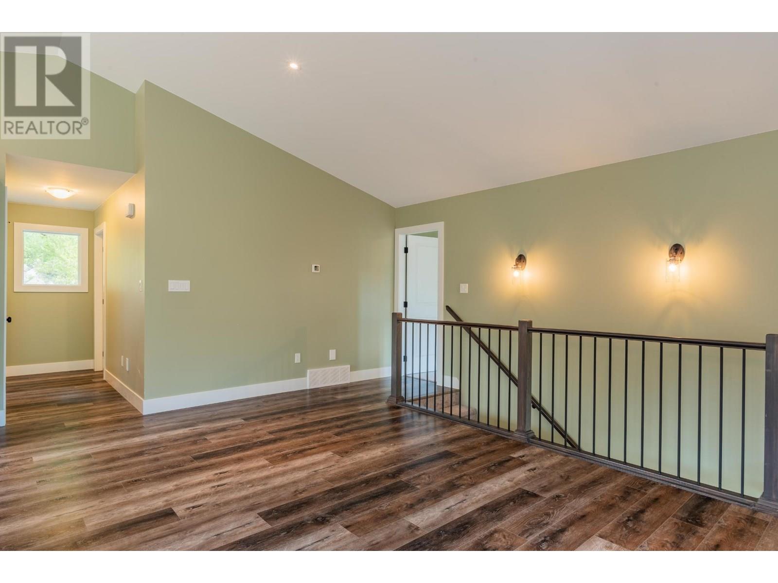 1955 SANDY Road, Castlegar