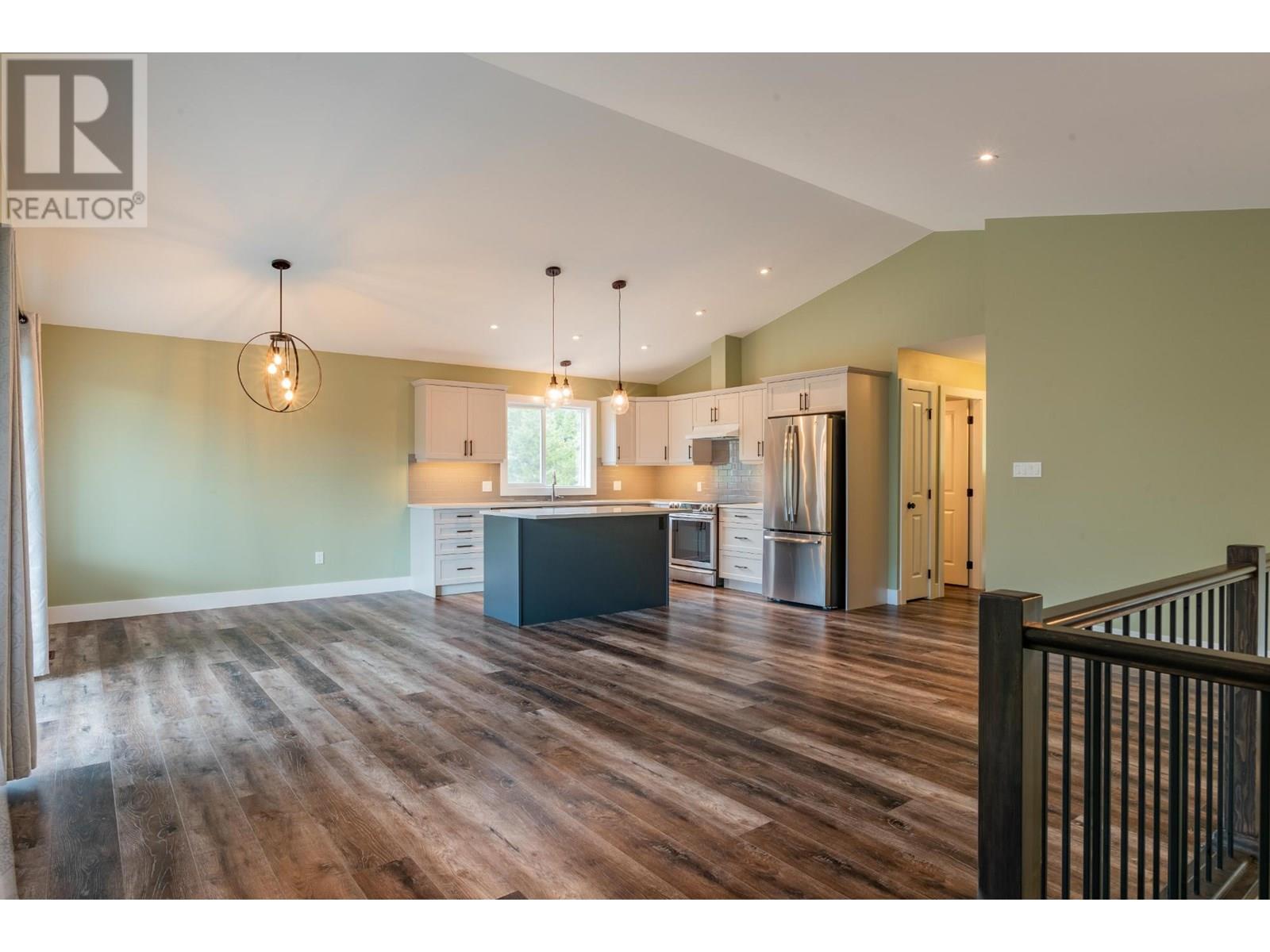 1955 SANDY Road, Castlegar