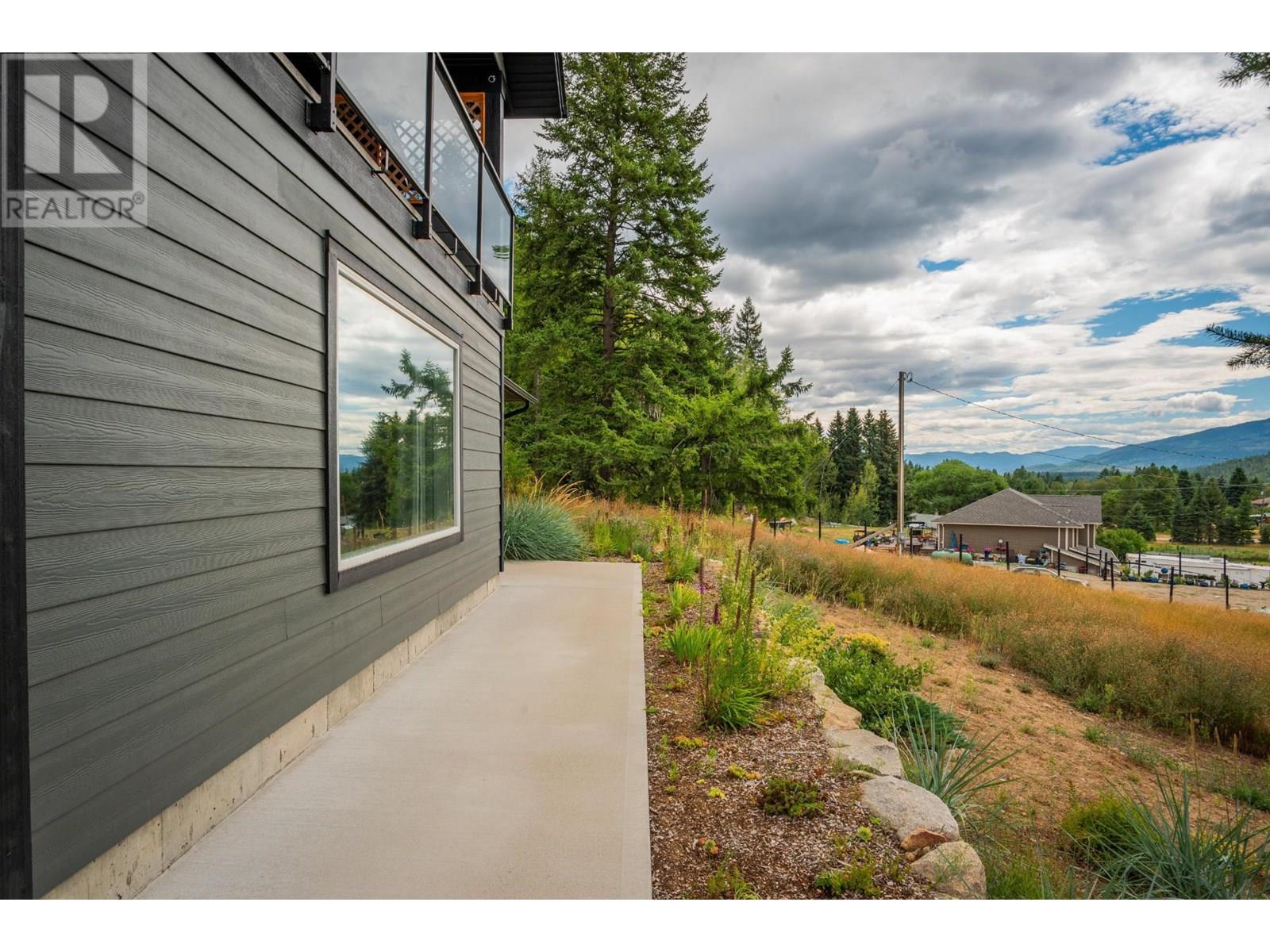1955 SANDY Road, Castlegar
