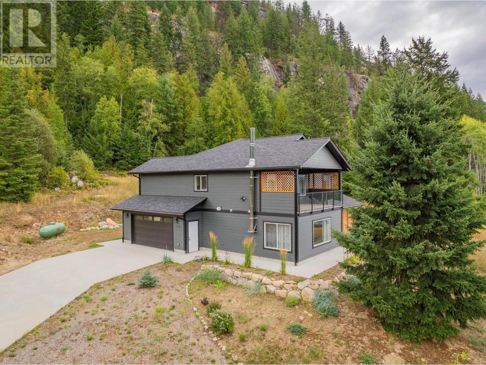 1955 SANDY Road, Castlegar