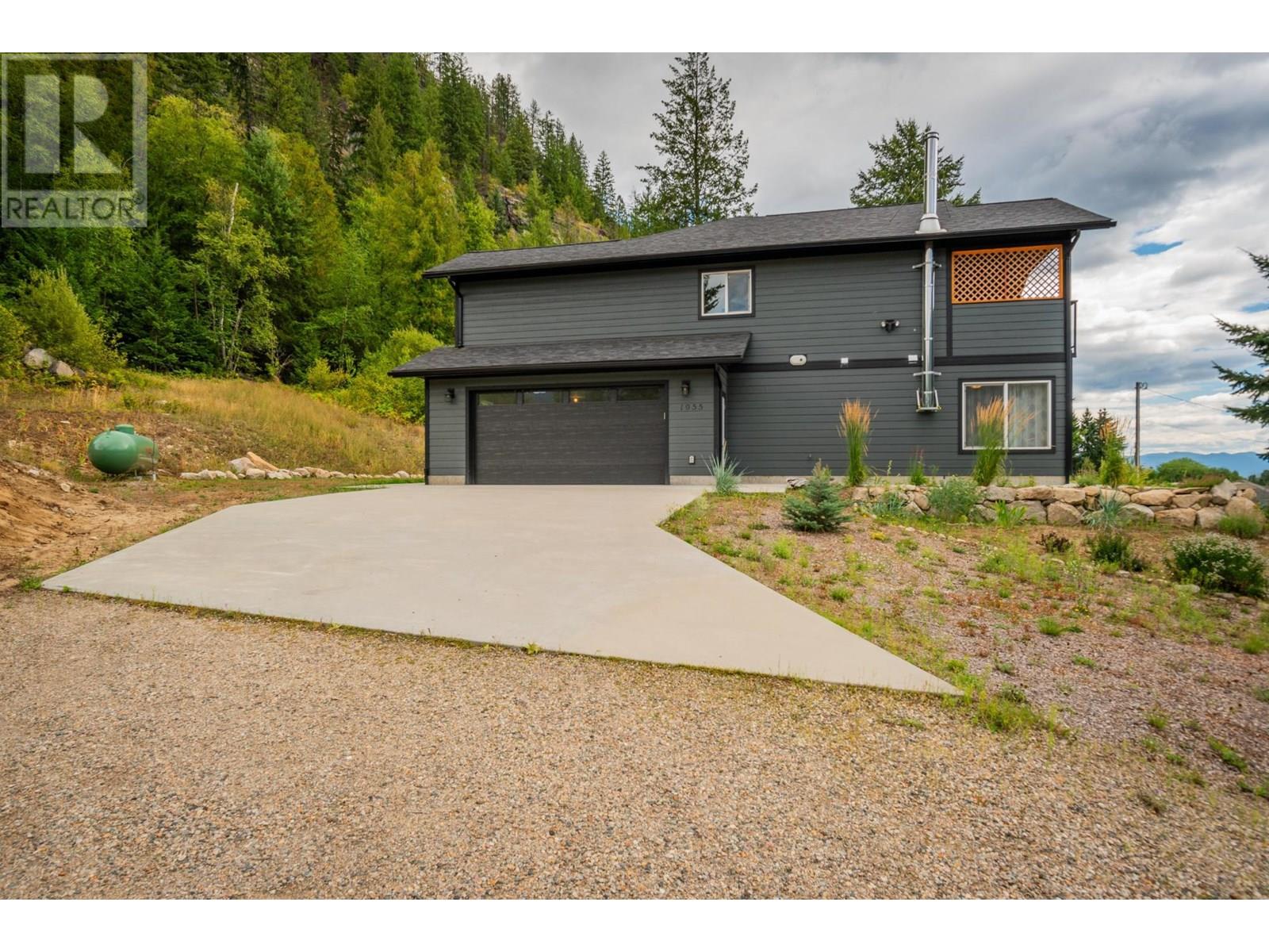 1955 SANDY Road, Castlegar