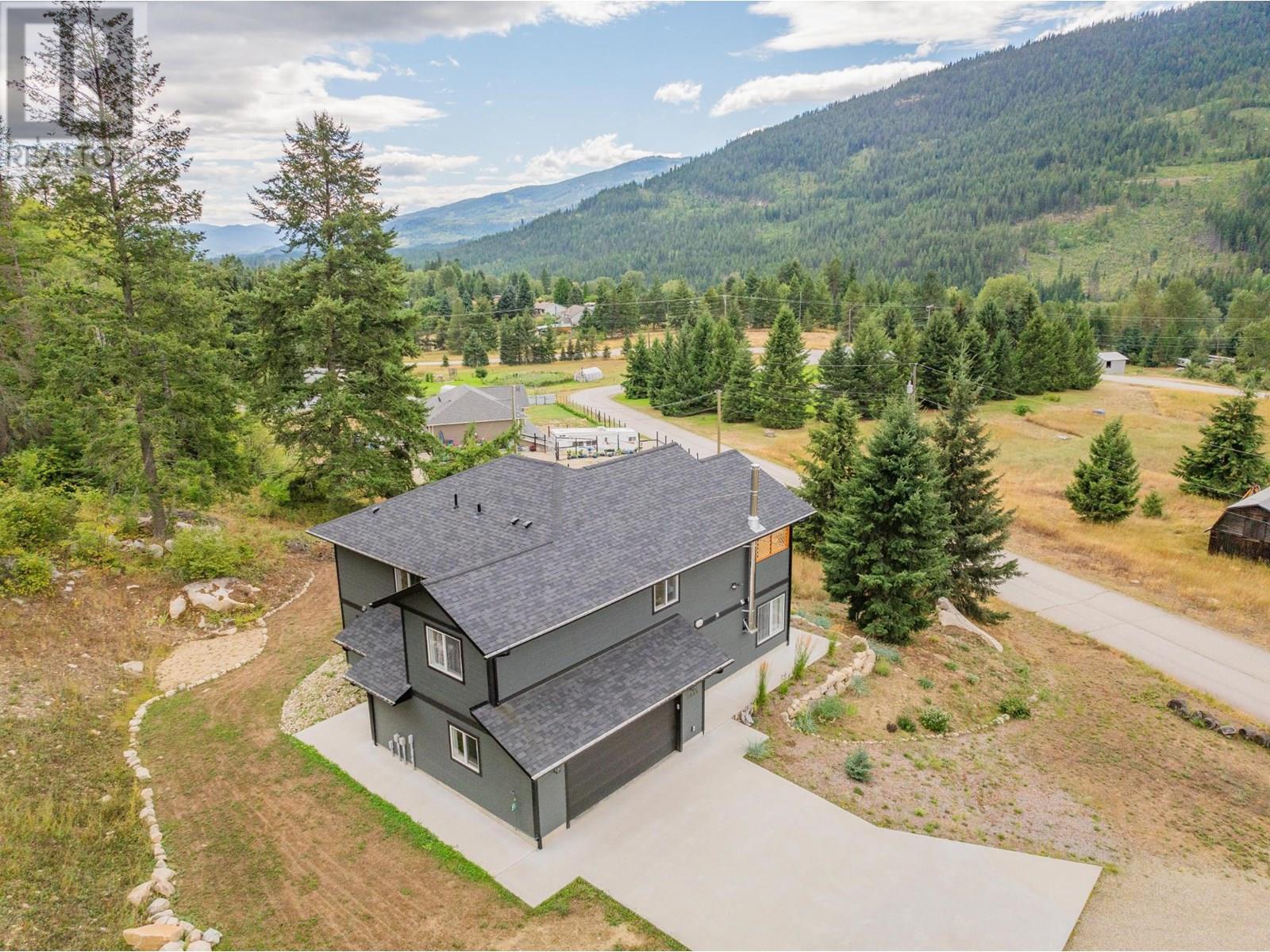 1955 SANDY Road, Castlegar