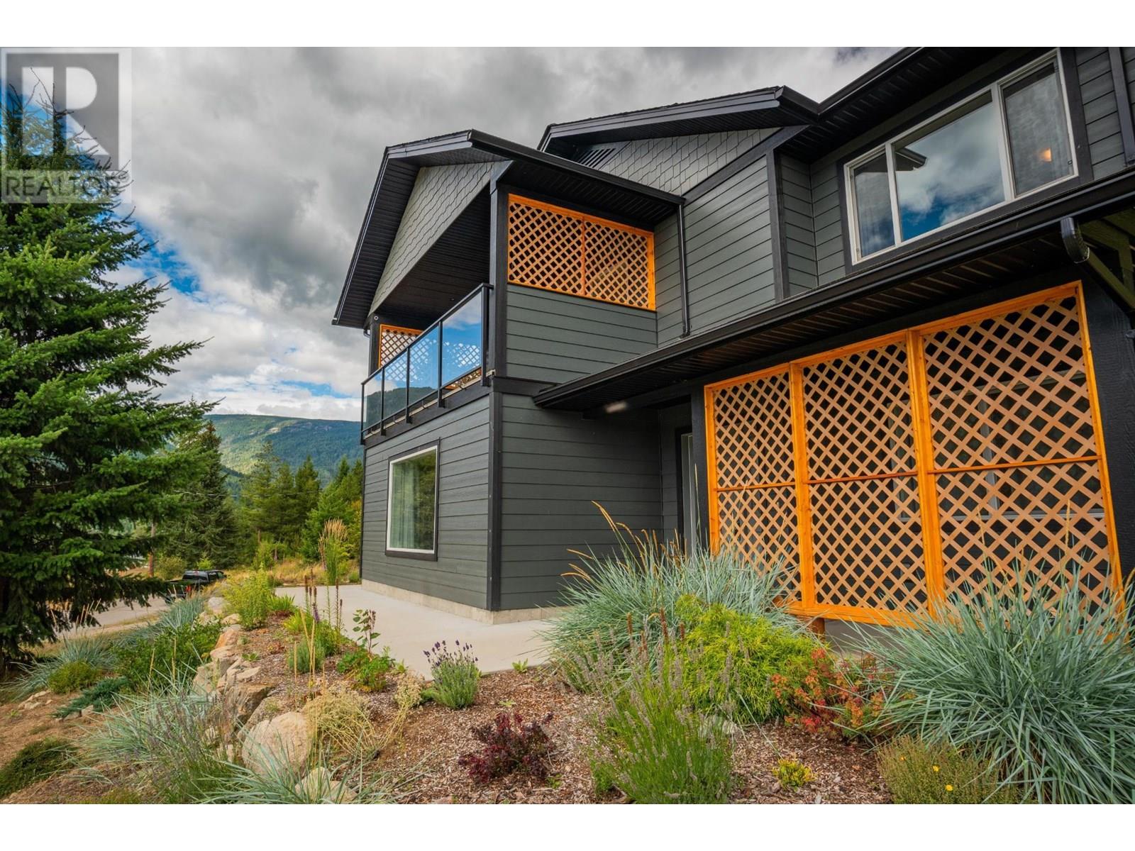 1955 SANDY Road, Castlegar