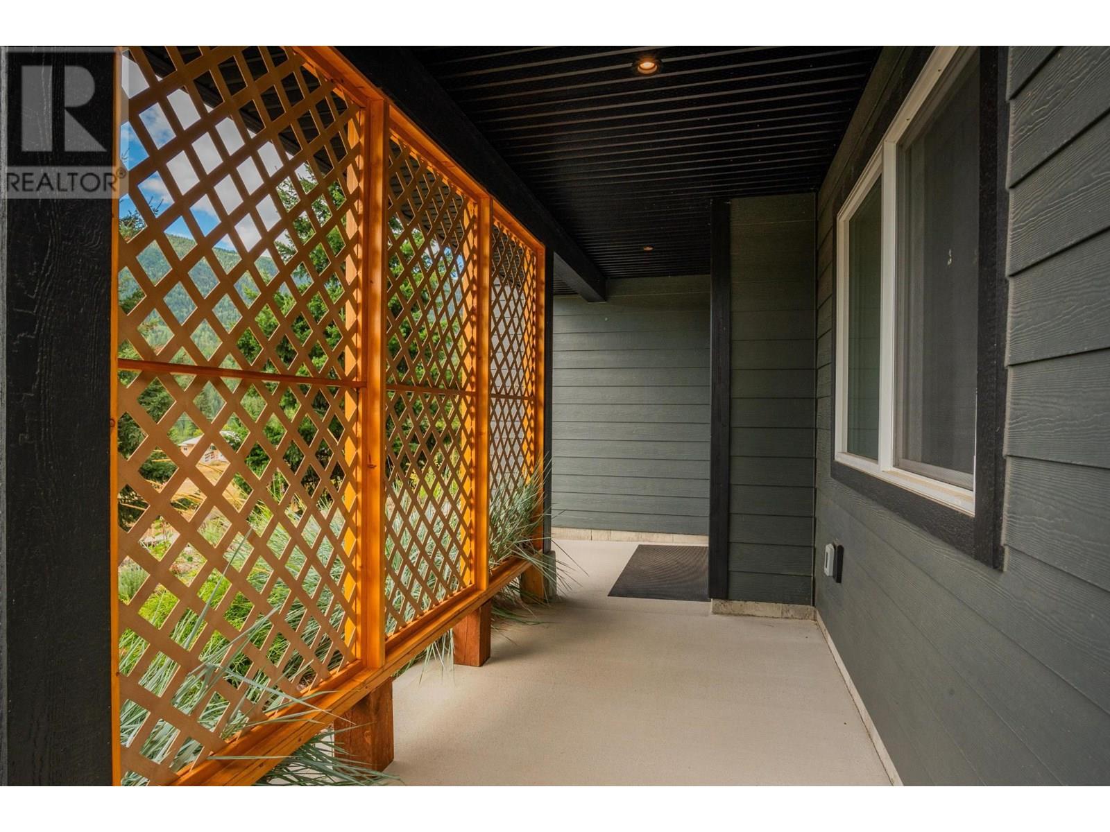 1955 SANDY Road, Castlegar