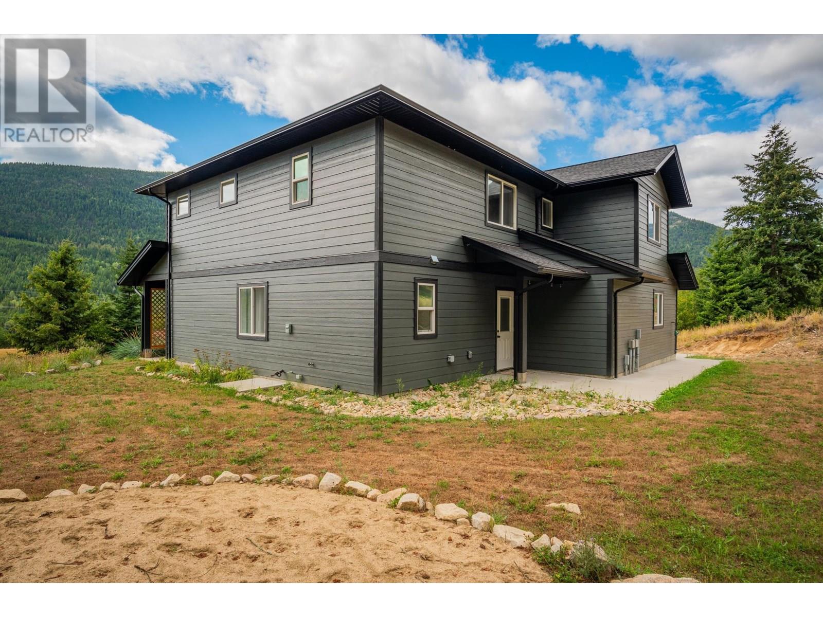 1955 SANDY Road, Castlegar