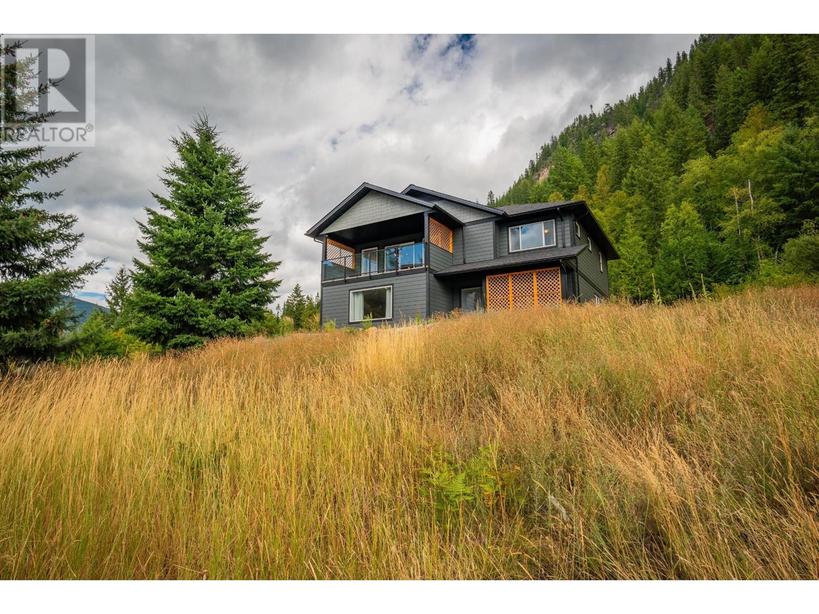 1955 SANDY Road, Castlegar