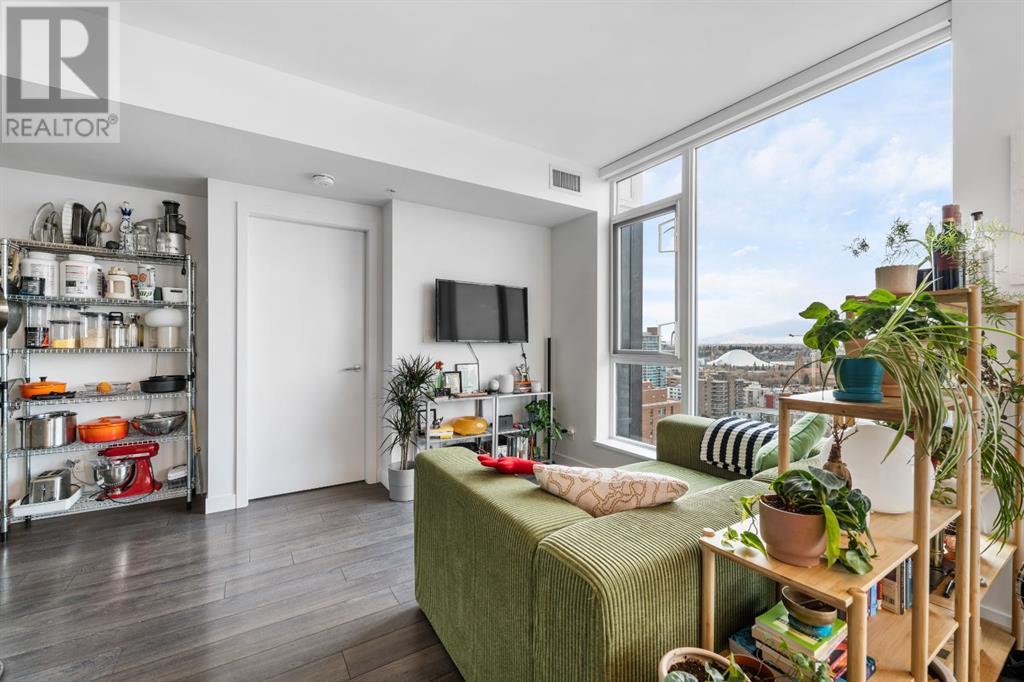 Single Family House for Sale in    Avenue SW Beltline Calgary 