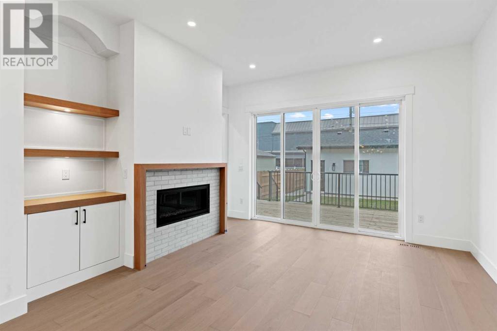 Single Family House for Sale in   Avenue NW West Hillhurst Calgary 